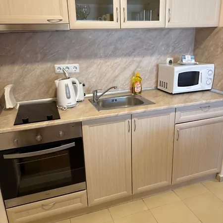Apartamento болгария святи влас премьер форт много бассейнов аквапарком бесплатной стоянкой с видом на море *